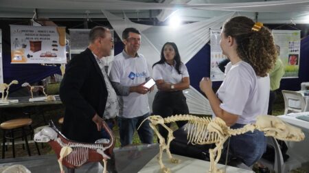 Alunos de Medicina Veterinária participam da Expo Portal