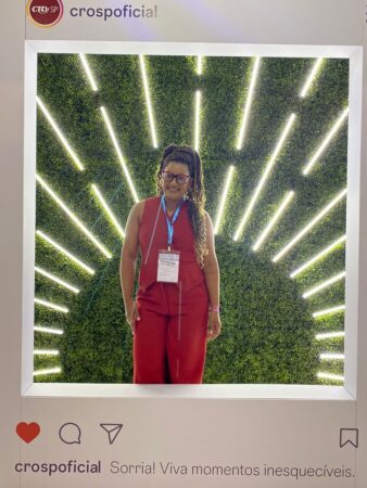 Estudante de Odontologia marca presença em um dos maiores congressos do mundo