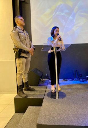 Coordenadora do curso de Direito participa do 1º Fórum de Polícia Comunitária