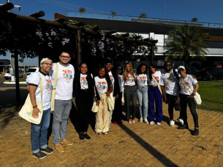 Estudantes de Jornalismo exploram o universo do algodão em evento no oeste baiano