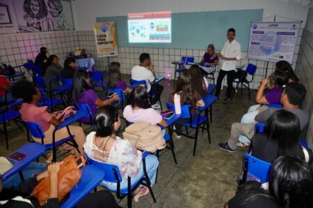 Minicurso sobre Intervenção em Crise reforça importância do acolhimento em saúde mental