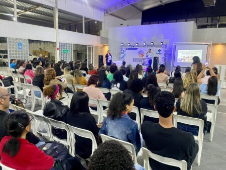 VIII Semana de Psicologia debate conexões humanas e os desafios das relações contemporâneas